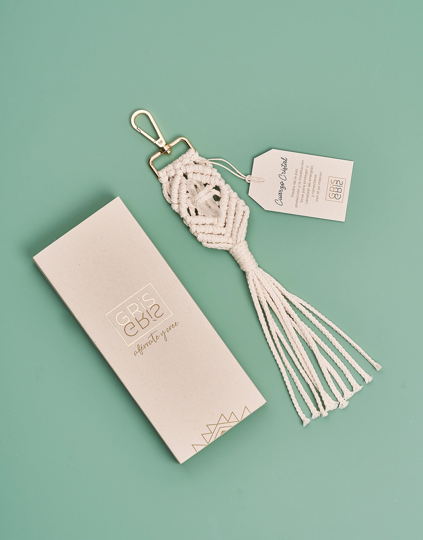 LLAVERO MACRAMÉ CON CRISTALES