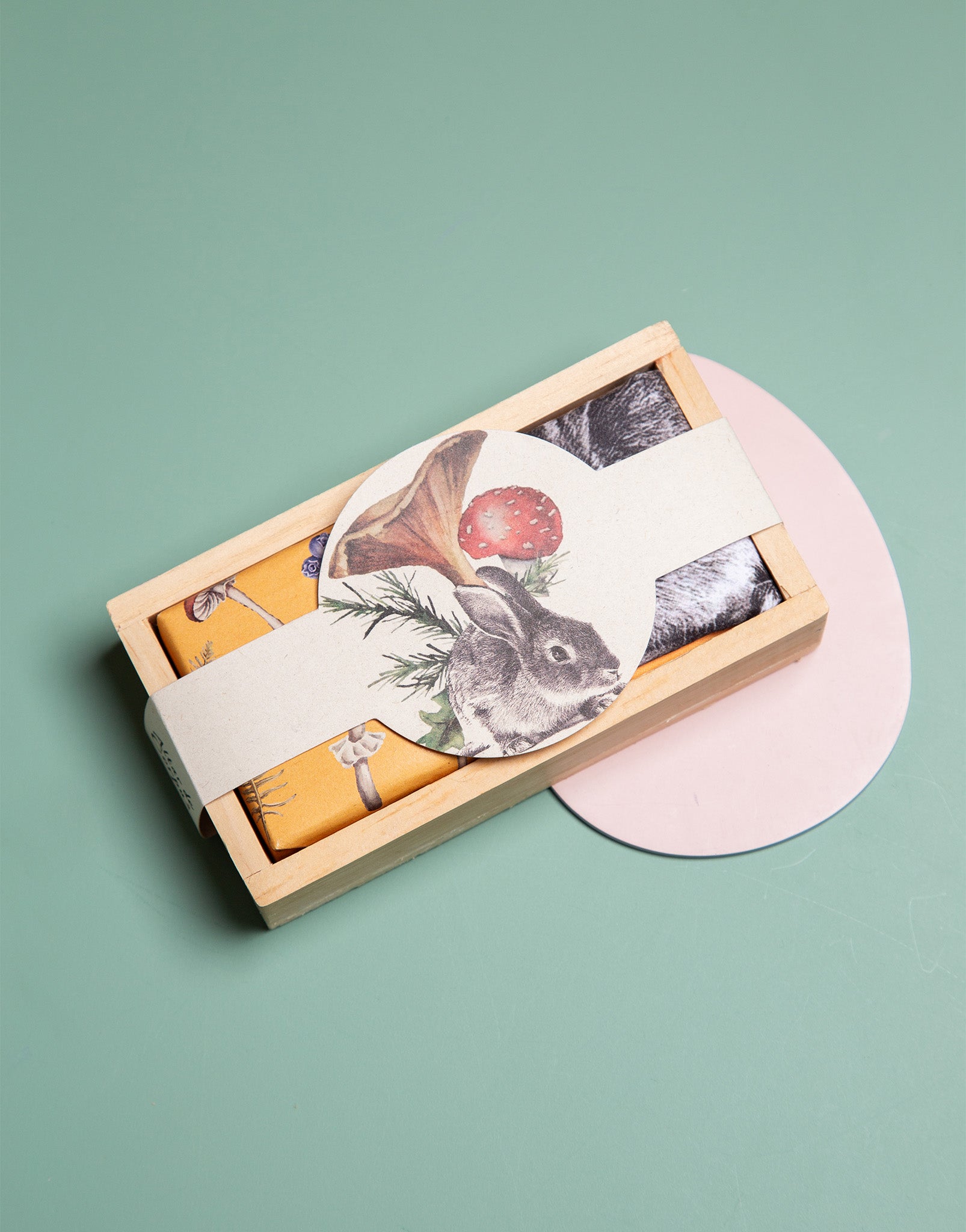 CAJA DE REGALO (JABÓN Y TOALLITA)