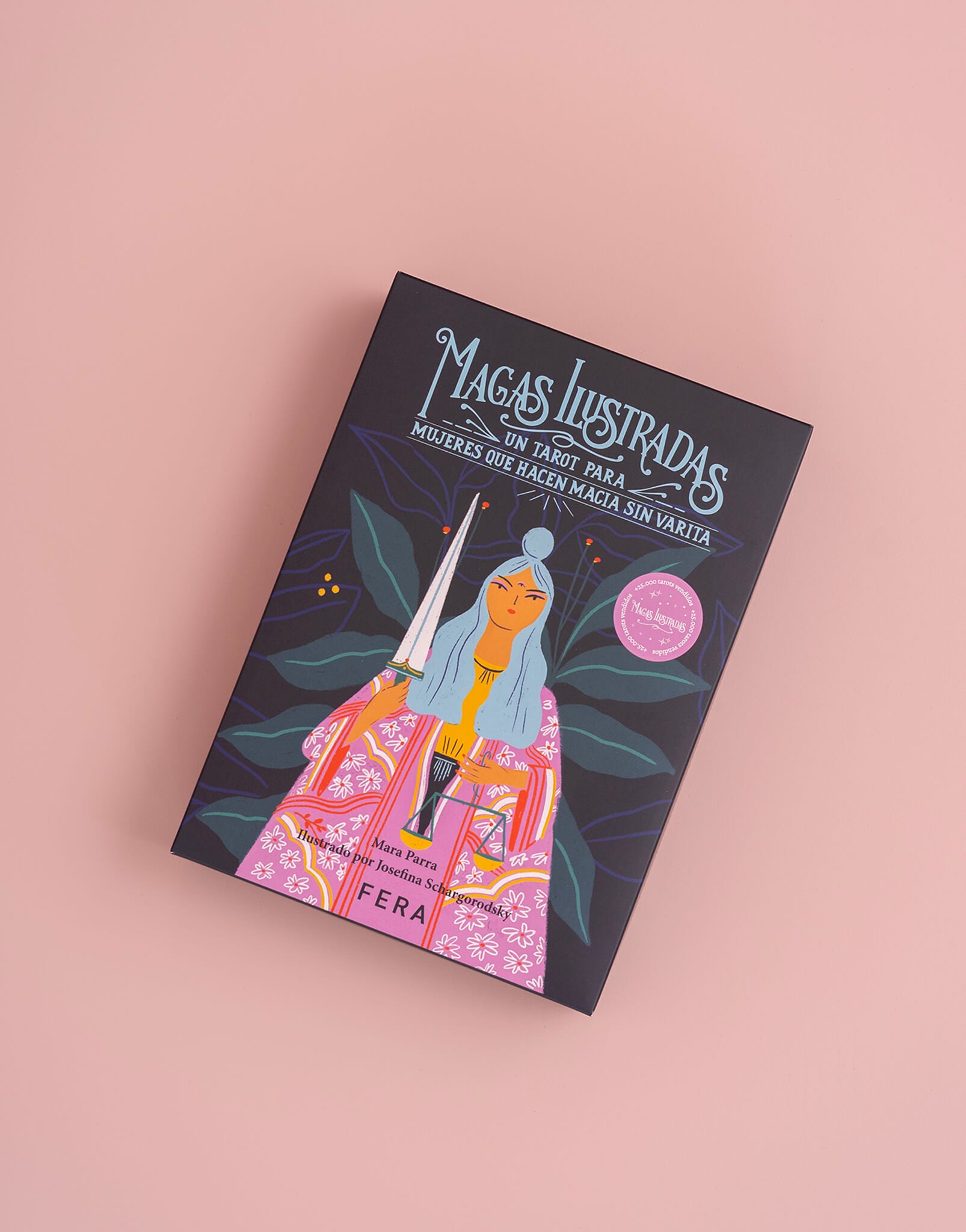 KIT DE MAGAS ILUSTRADAS (TAROT + LIBRO)